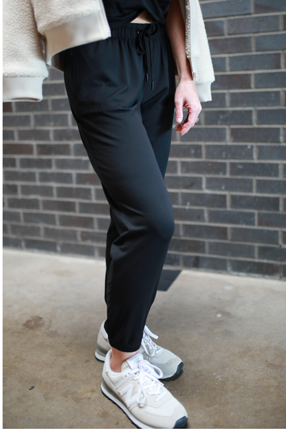 Lightweight Joggers | Black